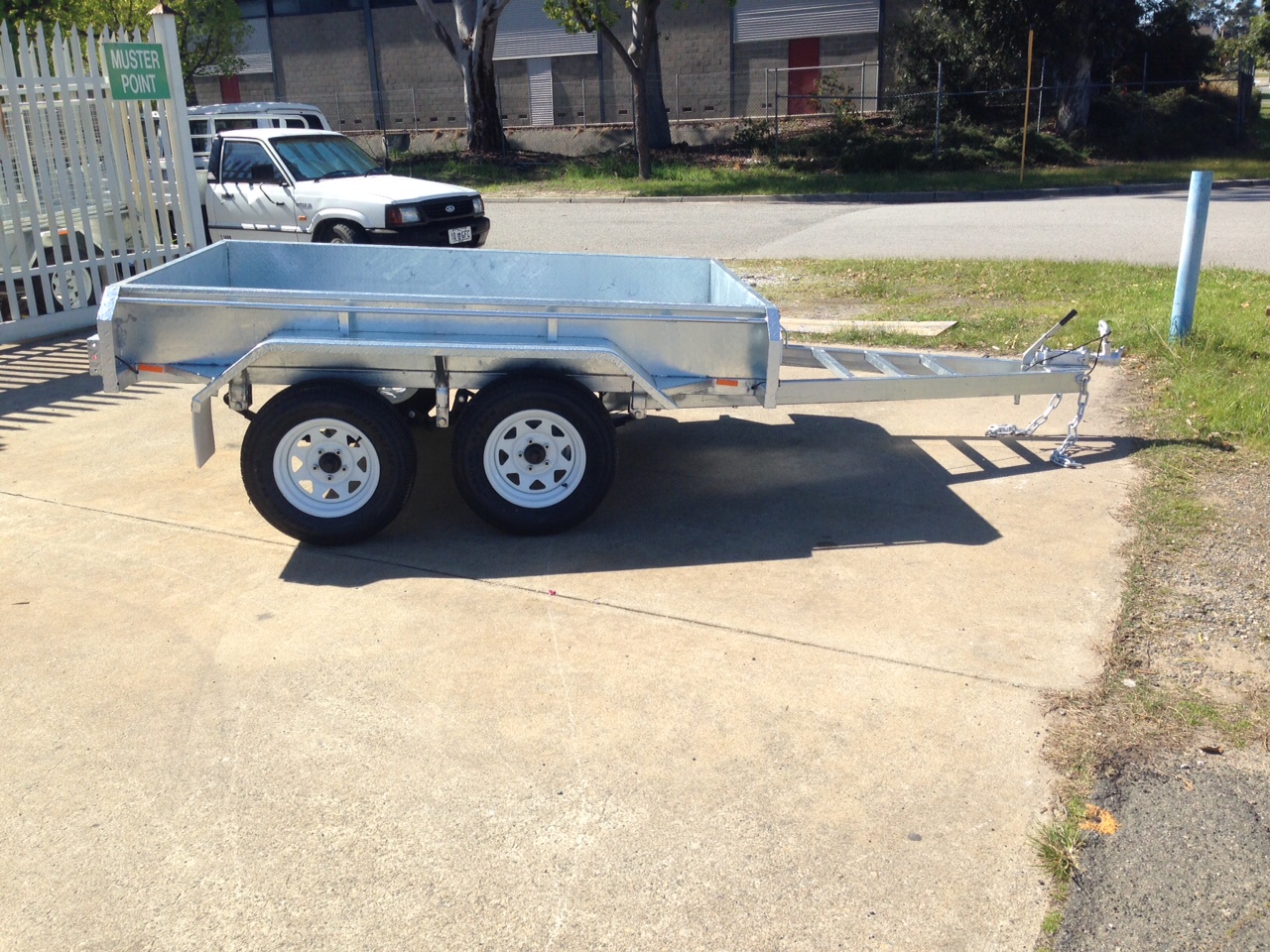 8x5ft Galvanised Tandem Trailer with Brakes