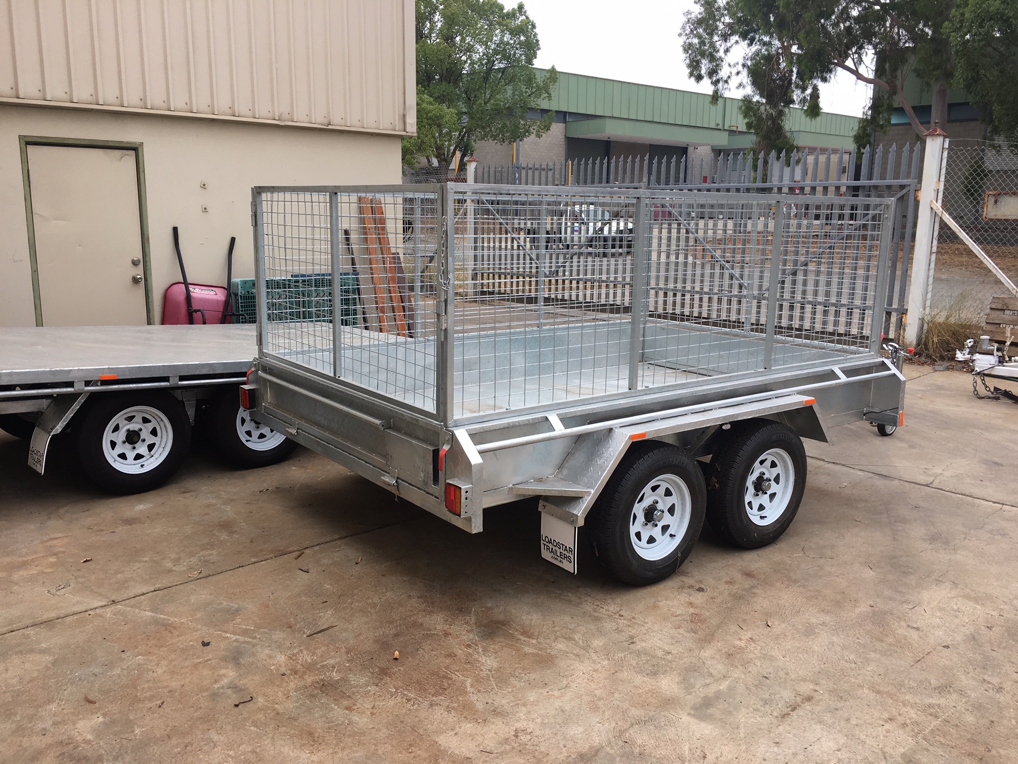 10 x 6 Galvanised Tandem Trailer with Brakes And 900 Cage