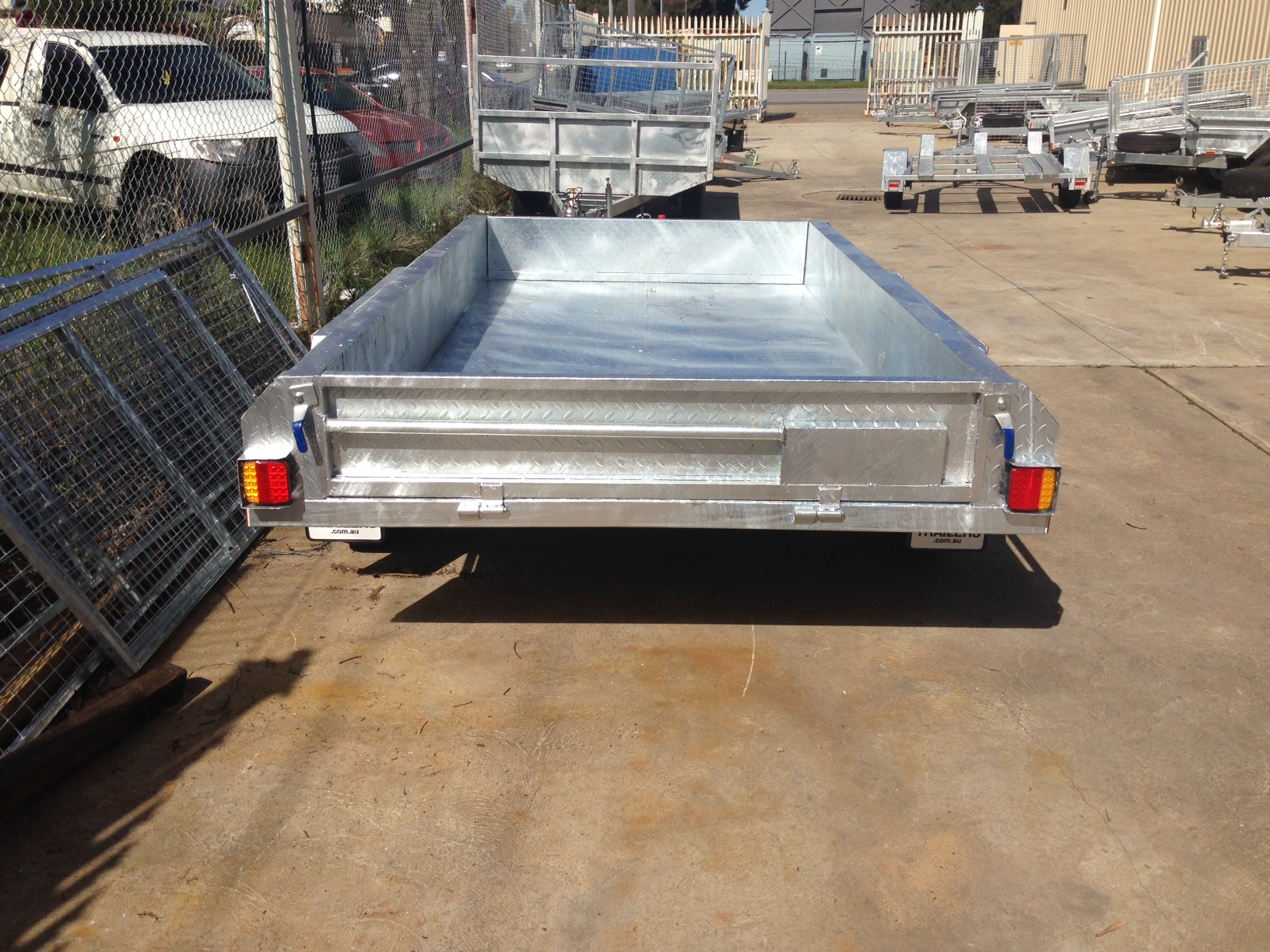 10 x 5 Galvanised Tandem Trailer with Brakes