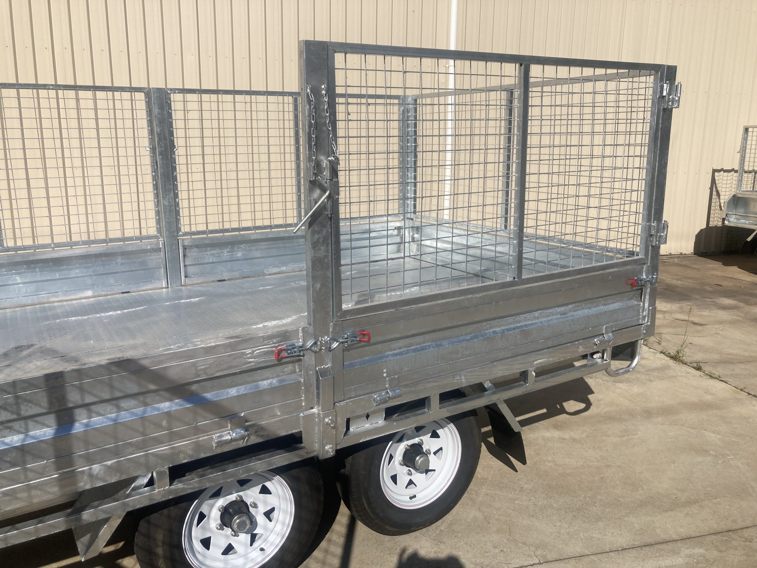 12×7 3 Tonne Tipping Flat Top with Sides