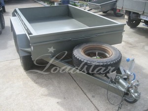8x5 off road trailer green